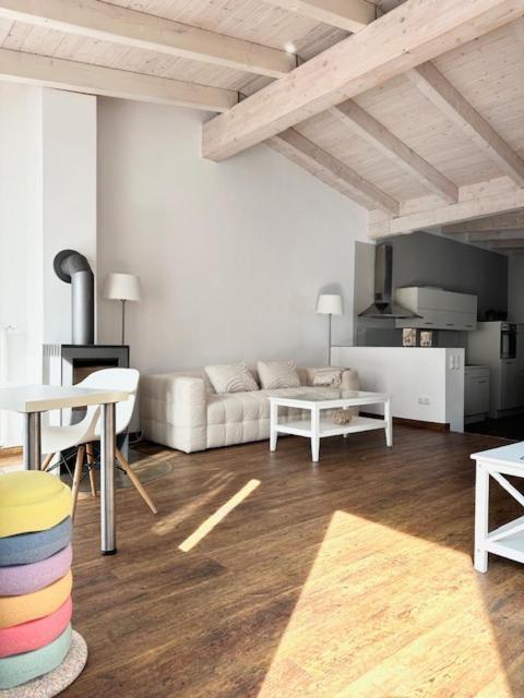 Sailorlodge - Versteck Am Strom Apartment *